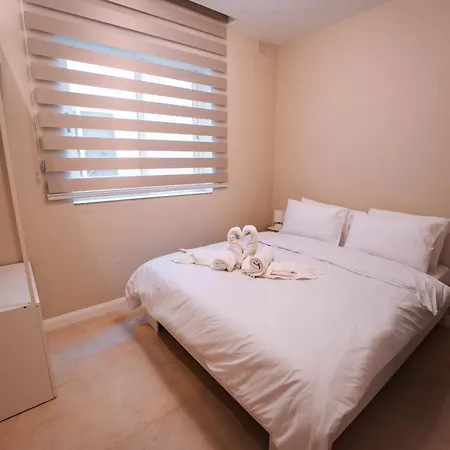Modern 2 Bed & 2 Bth Apartmán Sliema
