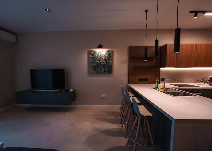 Apartman Modern 2 Bed & 2 Bth *