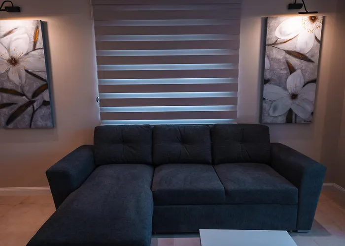 Modern 2 Bed & 2 Bth Apartment Sliema